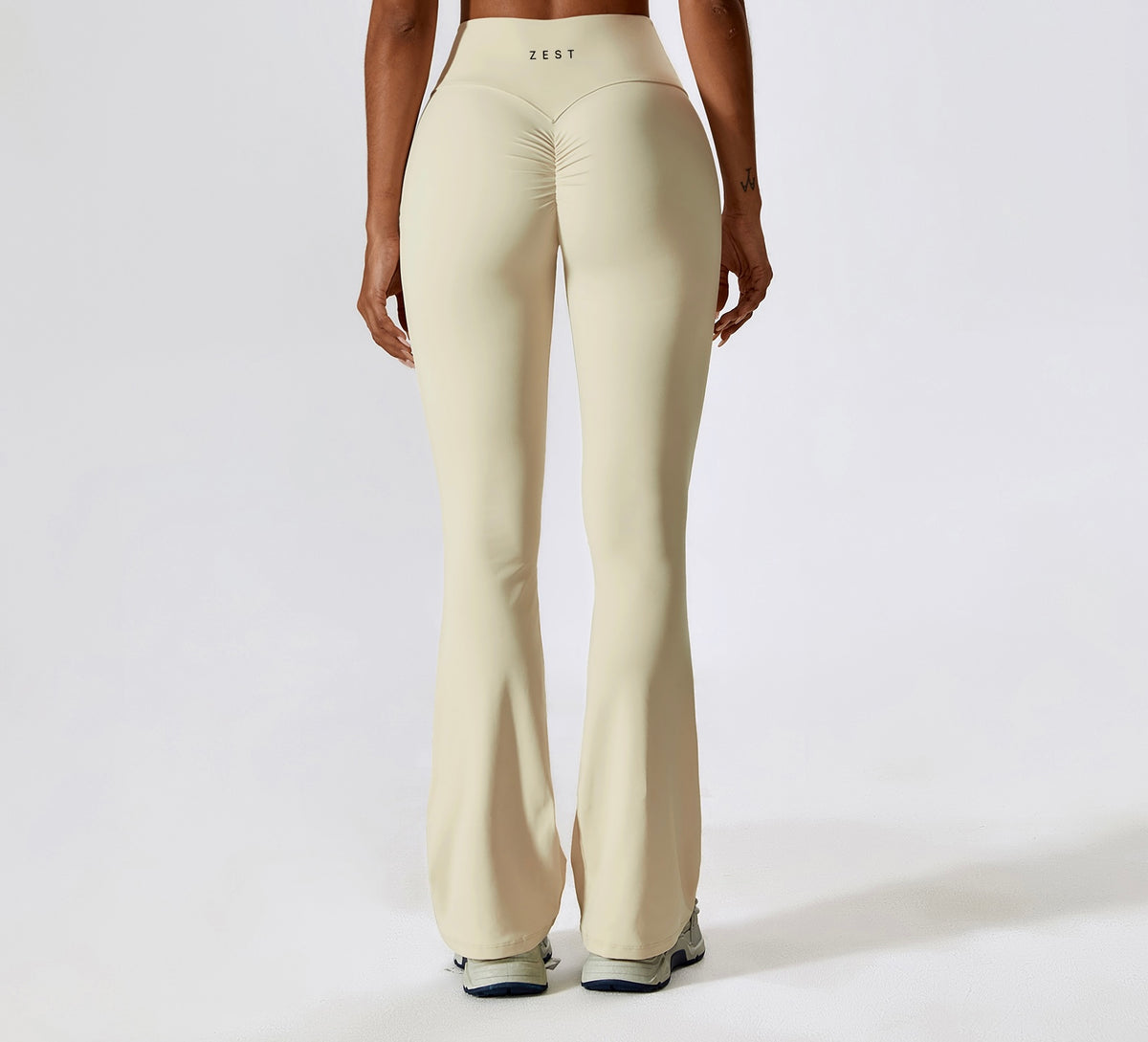 Petite CurveFlow Booty Flare Leggings