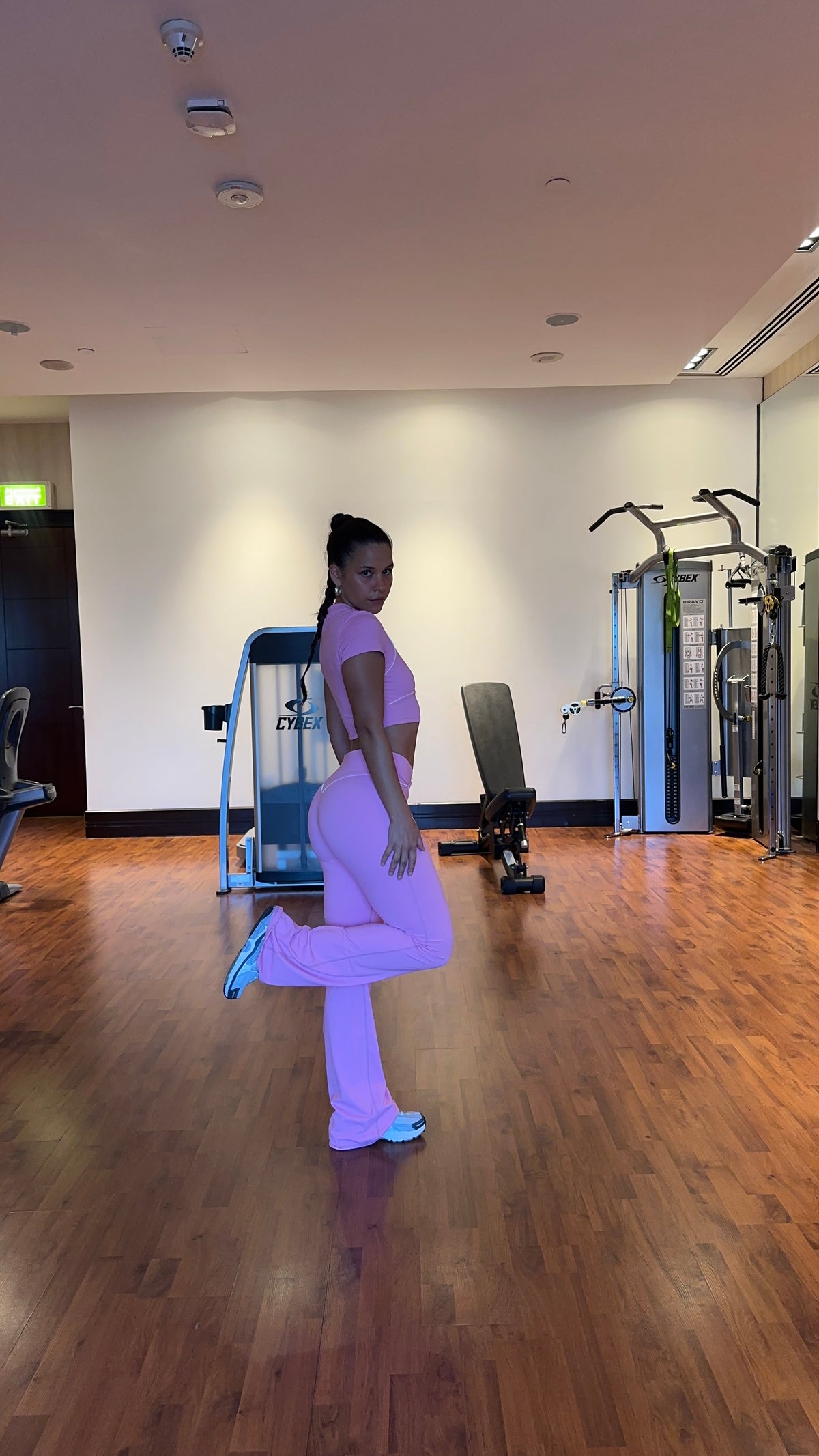 Zesty Trim Flare Leggings