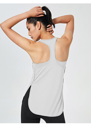 DynamicFit Performance Vest with Built-in Sports Bra